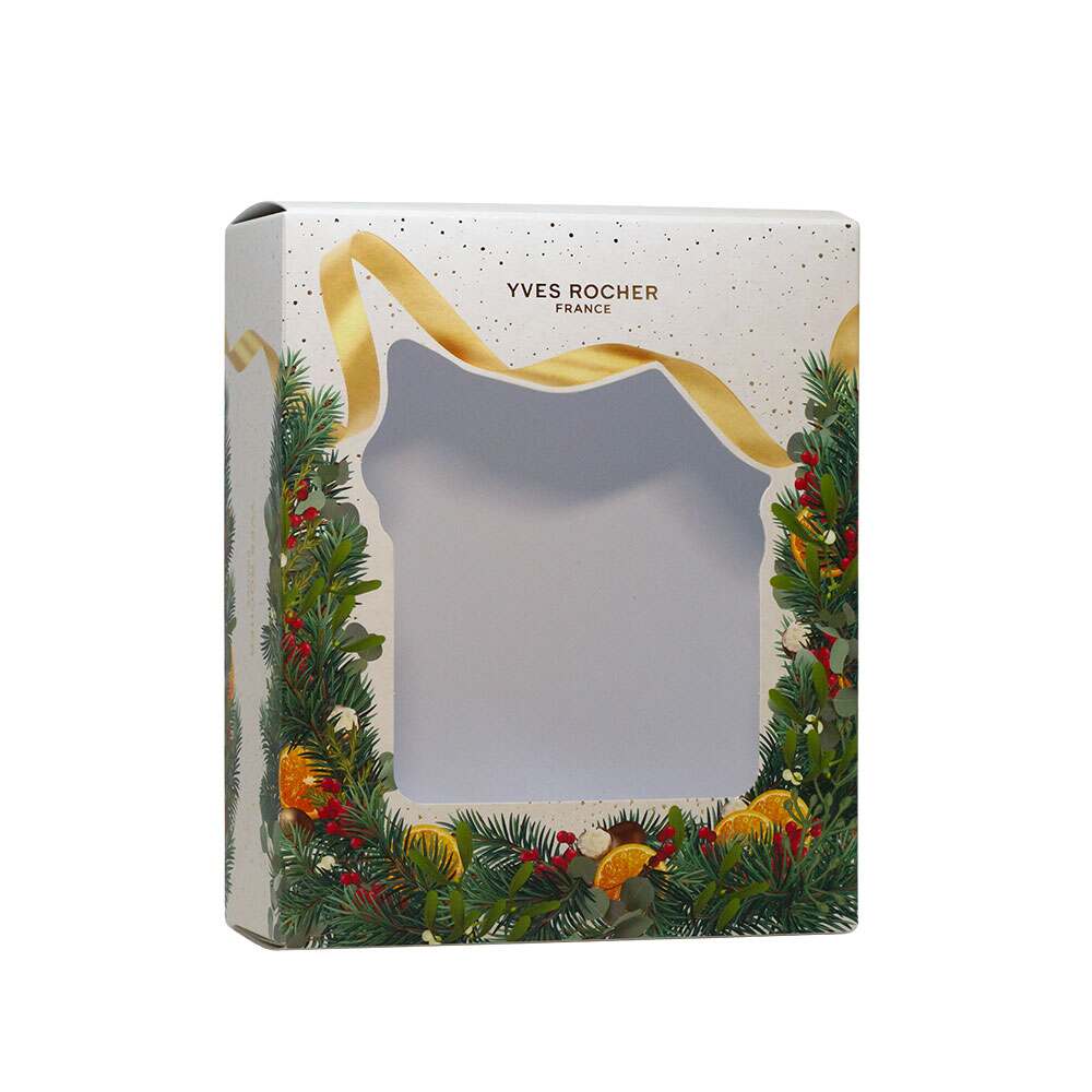 

Коробка с золотой лентой средняя